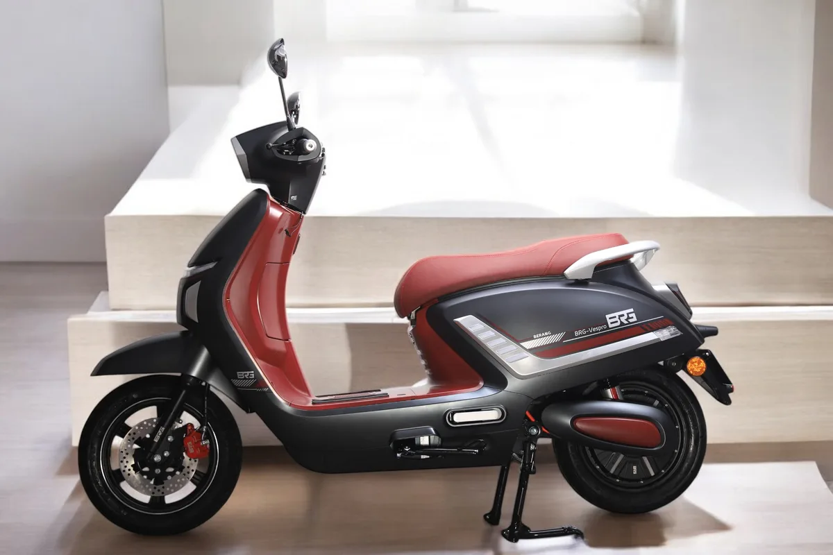 BRG Vespro — electric scooter in Pakistan